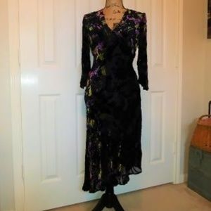 Velvet Burnout Asymmetrical Hem-Winter Wedding